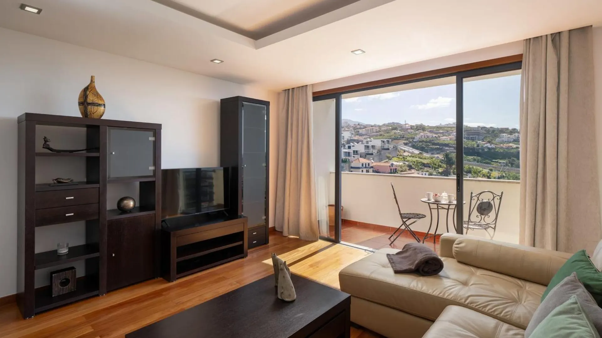 Apartament Lobos Horizon Coziness With Madeiran Soul Câmara de Lobos Portugalia