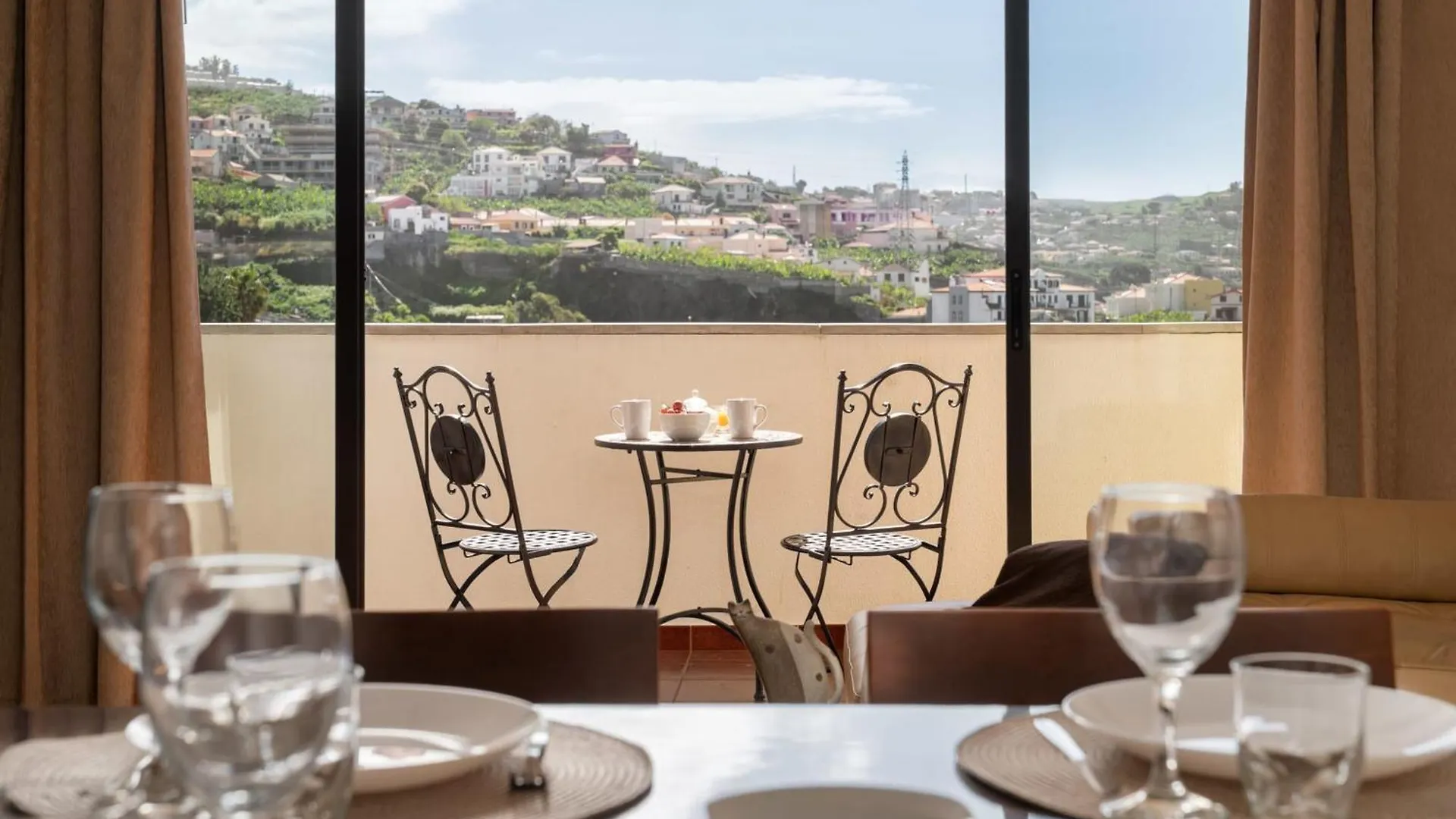 Apartament Lobos Horizon Coziness With Madeiran Soul Câmara de Lobos